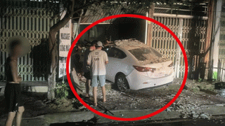 Mức xử phạt tài xế Mazda tông xe Lexus, lao vào nhà dân rồi bỏ trốn có thể phải đối diện?