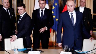 Nga tố phương Tây đang ‘thổi bùng ngọn lửa’ xung đột Ukraine, để ‘câu giờ’ cho Ukraine tái vũ trang