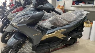 Giá xe Honda Air Blade 2025 giảm khó tin tại đại lý cuối tháng 5/2025: Thu hút khách Việt vì quá rẻ