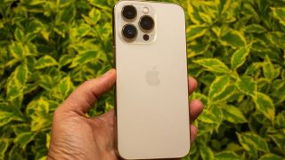 iPhone 13 Pro giảm tới 20 triệu đồng cuối tháng 5, không kém iPhone 16 Pro Max, Galaxy S25 là bao