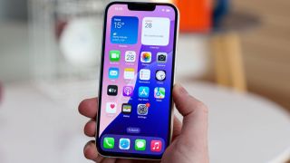 Đây là vua iPhone giá rẻ tương lai, mạnh mẽ như iPhone 16 Pro Max, dễ đánh bại cả Galaxy S25 Ultra
