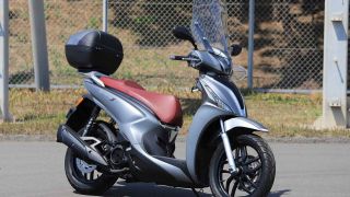 Khai chiến Honda SH, ‘vua xe ga’ 125cc mới giá 63 triệu đồng ra mắt, thiết kế sang hơn Air Blade