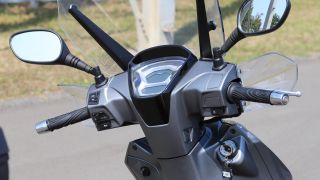 Tin xe trưa 2/6: ‘Kẻ hủy diệt Honda SH’ ra mắt với thiết kế đẹp át vía Air Blade, giá 63 triệu đồng