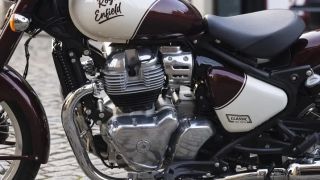 Xịn hơn Yamaha Exciter và Honda Winner X, ‘huyền thoại côn tay’ mới chính thức ra mắt với giá cực rẻ