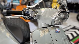 ‘Huyền thoại xe ga’ mới của Ý chính thức ra mắt: Thiết kế ăn đứt Vespa, hạ đo ván Honda SH, giá mềm