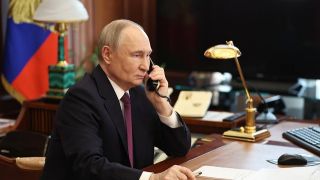 Ông Putin tuyên bố chấn động về giải quyết xung đột Iran – Israel giữa lúc chìm trong khói lửa với Ukraine