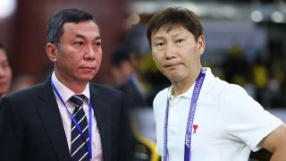 VFF chính thức 'bật đèn xanh', HLV Kim Sang-sik đón 'siêu tiền vệ' châu Âu lên ĐT Việt Nam