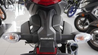 Tin xe máy 29/6: Đại lý Suzuki mở bán ‘vua côn tay’ 155cc giá 58 triệu đồng, khắc chế Honda Winner X