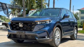 Cập nhật giá xe Honda CR-V lăn bánh mới nhất cuối tháng 6/2025 cực kỳ cạnh tranh, át vía Mazda CX-5