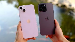 Mua iPhone màn hình lớn giá rẻ, chọn ngay mẫu máy này có hiệu năng cực mượt, không thua gì iPhone 16
