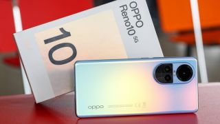Vua nhiếp ảnh tầm trung OPPO Reno10 5G giá dưới 8 triệu, nhiếp ảnh ngang cơ Galaxy S25