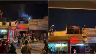 Cháy nhà 2 tầng ở Nha Trang, người dân nỗ lực dập lửa không thành, cảnh sát phải phá dỡ mái nhà 