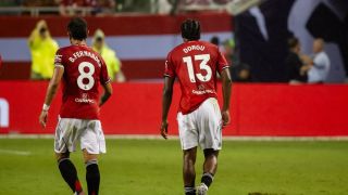 Ruben Amorim có danh hiệu đầu tiên với Man United, lộ diện báu vật tại Old Trafford
