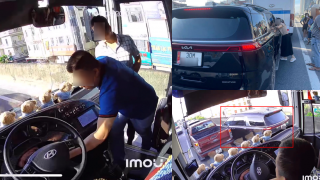 Clip nguồn cơn vụ người đàn ông rút chìa khóa xe khách rồi bỏ đi, khiến hàng chục người phơi nắng