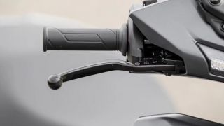 Tin xe trưa 5/8: Dẹp Honda SH Mode đi, mẫu xe ‘quốc dân’ mới cực xịn ra mắt với giá rẻ hơn Air Blade
