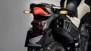 Tin xe trưa 6/8: ‘Đàn anh của Honda Winner X’ trình làng với giá mềm, trang bị đè bẹp Yamaha Exciter