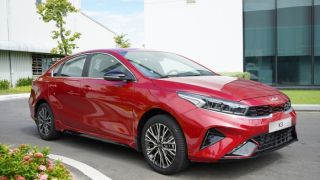 Tin xe 17/8: Kia K3 ‘hạ đo ván’ Mazda3 và Hyundai Elantra bằng giá lăn bánh cực rẻ giữa tháng 8/2025