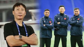 Người cũ ĐT Việt Nam nhận 'đòn đau' tại V.League, HLV Kim Sang-sik bất ngờ gửi 'mật thư'