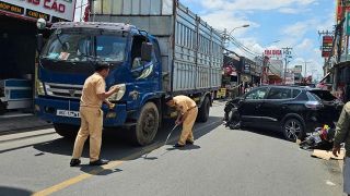 Thông tin nóng vụ va chạm liên hoàn giữa xe tải, ô tô và xe máy ở TP.HCM khiến 4 người bị thương 