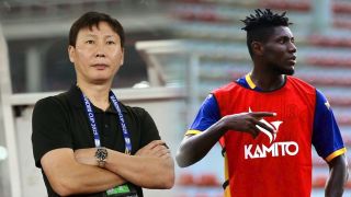 HLV Kim Sang-sik nhận 'mật thư', ĐT Việt Nam có sự phục vụ của chân sút hàng đầu V.League