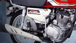 Tin xe máy 11/9: 'Huyền thoại côn tay' 125cc của Honda ra mắt giá 23,5 triệu đồng, đại chiến Exciter