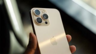 iPhone 17 ra mắt, mua iPhone nào lúc này là 'đáng đồng tiền' bát gạo nhất! iPhone 17 hay iPhone 16 Pro?