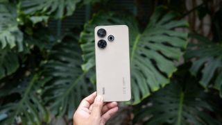 Redmi 13 vững ngôi vua smartphone giá rẻ dưới 3 triệu, thiết kế đẹp kém gì iPhone
