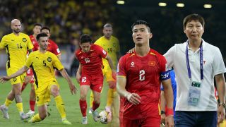 Kình địch của ĐT Việt Nam nhận 'món quà' bất ngờ, HLV Kim Sang-sik gặp khó tại VL Asian Cup