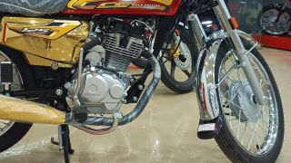 Tin xe cuối tuần: ‘Huyền thoại côn tay’ 125cc của Honda ra mắt giá 24 triệu đồng, hạ đo ván Exciter