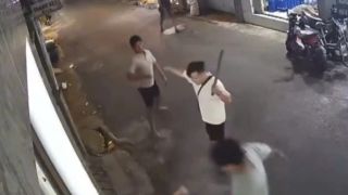 Hé lộ nguyên nhân người đàn ông bị 2 đối tượng đánh đến ngất xỉu giữa đường ở TP.HCM