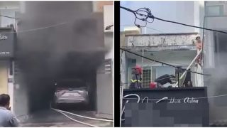 Cháy nhà 5 tầng ở TP.HCM, 6 người bị mắc kẹt ở tầng cao, cơ quan chức năng phá cửa giải cứu
