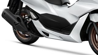 Tin xe máy 5/10: Honda ra mắt ‘át chủ bài’ xe ga 160cc mới chất hơn Air Blade và SH, có ABS, giá mềm