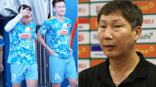ĐT Việt Nam nhận tổn thất lớn sau án phạt của Malaysia, HLV Kim Sang-sik nín thở chờ quân bài tẩy