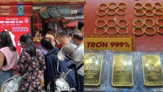 Người dân đổ xô đi mua vàng trước tin áp thuế giao dịch, giá vàng vẫn tăng dựng đứng