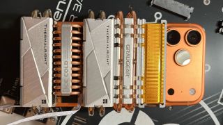 CỰC HAY: iPhone 17 Pro Max đã mát, nay còn chạy 'max' công suất khi độ chế quạt tản nhiệt mới
