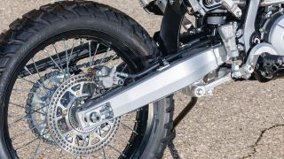 Tin xe hot 8/10: ‘Vua côn tay’ mới của Suzuki mở bán, trang bị áp đảo Yamaha Exciter mà giá cực rẻ