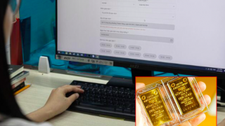 Giá vàng lập đỉnh, SJC bất ngờ thay đổi cách bán vàng miếng: Khách hàng cần chú ý thông tin quan trọng trước khi mua