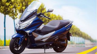 Tin xe trưa 10/10: Hạ gục cả Honda SH và Air Blade, ‘vua xe ga’ 249cc mới ra mắt giá 59 triệu đồng
