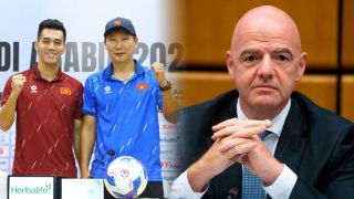 Điểm tin BĐVN 14/10: HLV Kim Sang-sik lập cột mốc mới; ĐT Việt Nam được FIFA giúp sức