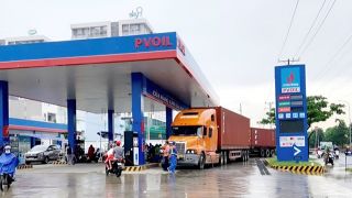 Giá xăng dầu hôm nay 15/10: Chạm đáy sau 5 tháng giảm liên tục