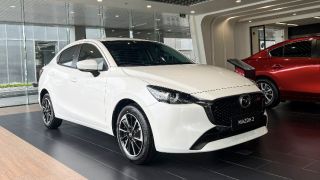 Giảm giá tới 40 triệu đồng, Hyundai Accent vẫn chịu lép vé trước Mazda2