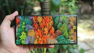 Bảng giá Galaxy S22 Ultra tháng 10: Siêu rẻ chưa đầy 10 triệu, camera vẫn ăn đứt iPhone 17 Pro Max