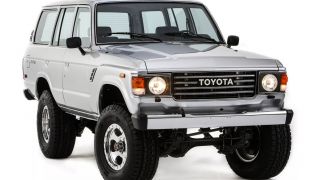 Toyota ‘hồi sinh’ biểu tượng Land Cruiser FJ60: Giữ hồn cổ điển, thêm công nghệ mới