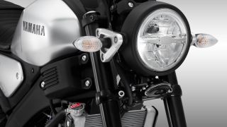 Yamaha chính thức ra mắt ‘vua côn tay’ 155cc mới giá 60 triệu đồng: Chơi tới bến với Honda Winner R