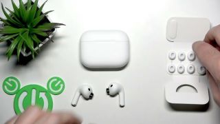 AirPods Pro 3 mới ra mắt đã gặp lỗi 'cực căng', người dùng sắp mua nên chú ý!