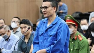 Lời khai mâu thuẫn của bị cáo nói 'chỉ chơi cho vui' ở khách sạn Pullman nhưng lại thua hơn 30 tỷ