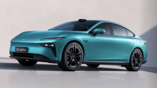 Sedan hạng D công suất 536 mã lực thách thức Toyota Camry, giá chỉ hơn 550 triệu đồng