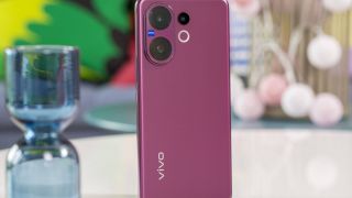 Đây là chiếc điện thoại vivo giá rẻ bằng nửa iPhone 17, trang bị cao cấp ‘chặt đẹp’ Galaxy S25