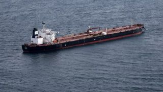 Giá xăng dầu hôm nay 5/11: Giảm mạnh khi thị trường tài chính suy thoái