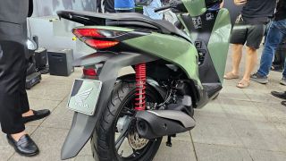 Tin xe trưa 5/11: Chi tiết duy nhất khiến Honda SH 2026 vừa ra mắt đã bị chê ‘tơi tả’ dù giá hấp dẫn